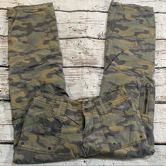 Lined, Old Navy, Camo Pants w inner lining, size 2 SO WARM! GREAT4 this weather - Picture 7 of 12